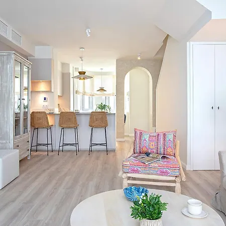 Apartment Genteel House