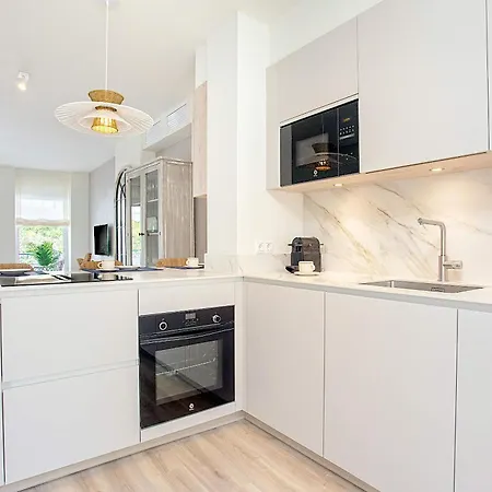 Genteel House Apartment *